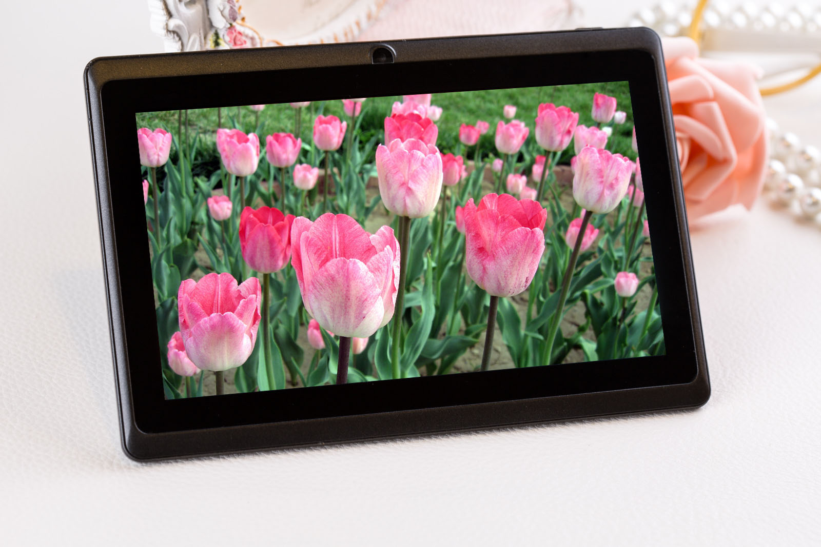 742A-7 Inch Colorful Tablet PC with WiFi (Allwinner A13 Q88)