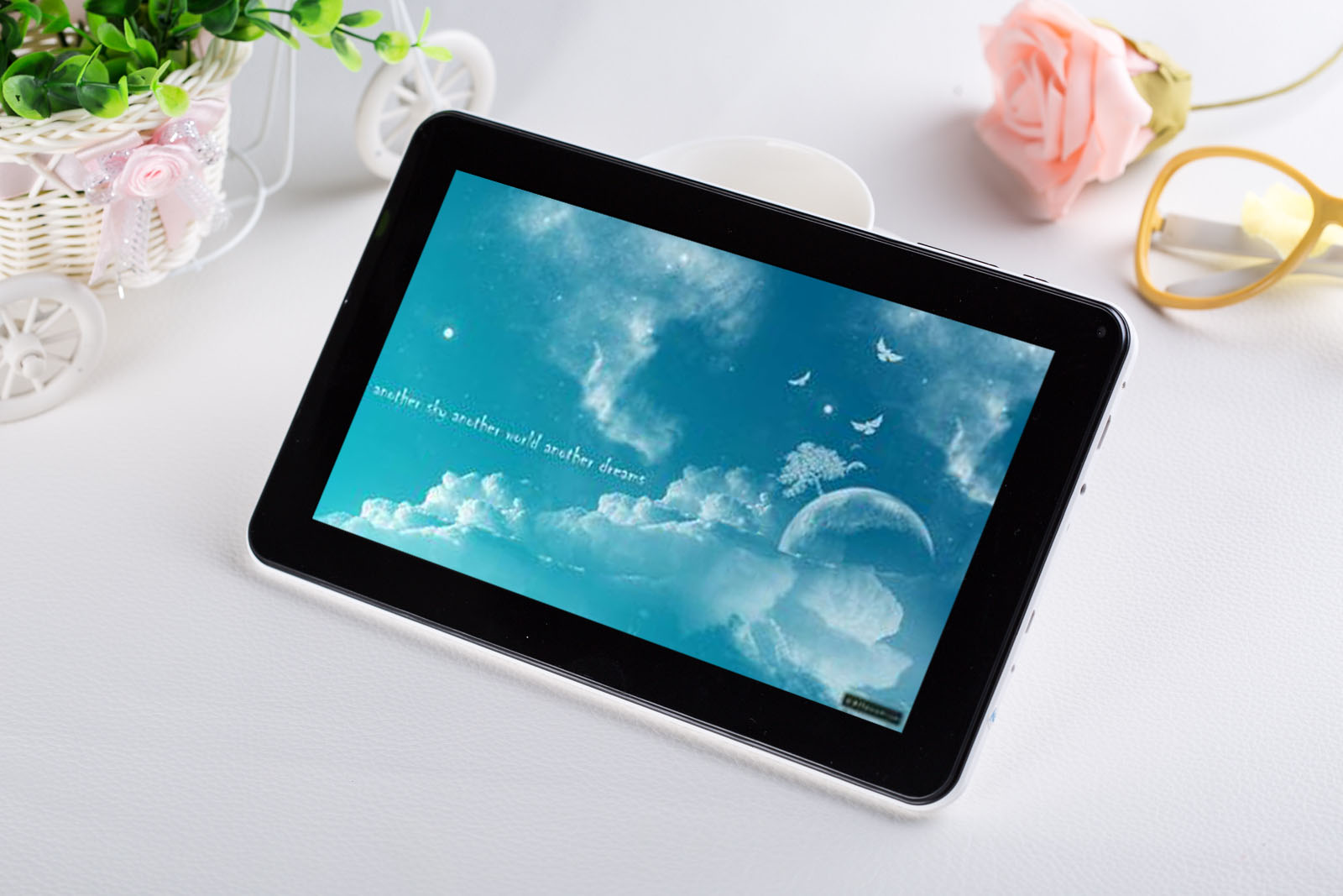 903B-9 inch Allwinner A20 Dual core HDMI Tablet PC